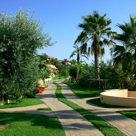 Hotel Villaggio Cala Di Volpe Capo Vaticano Zewnętrze zdjęcie
