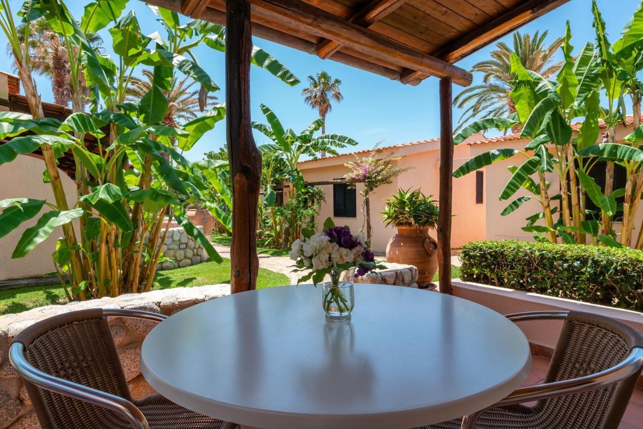 Hotel Villaggio Cala Di Volpe Capo Vaticano Zewnętrze zdjęcie