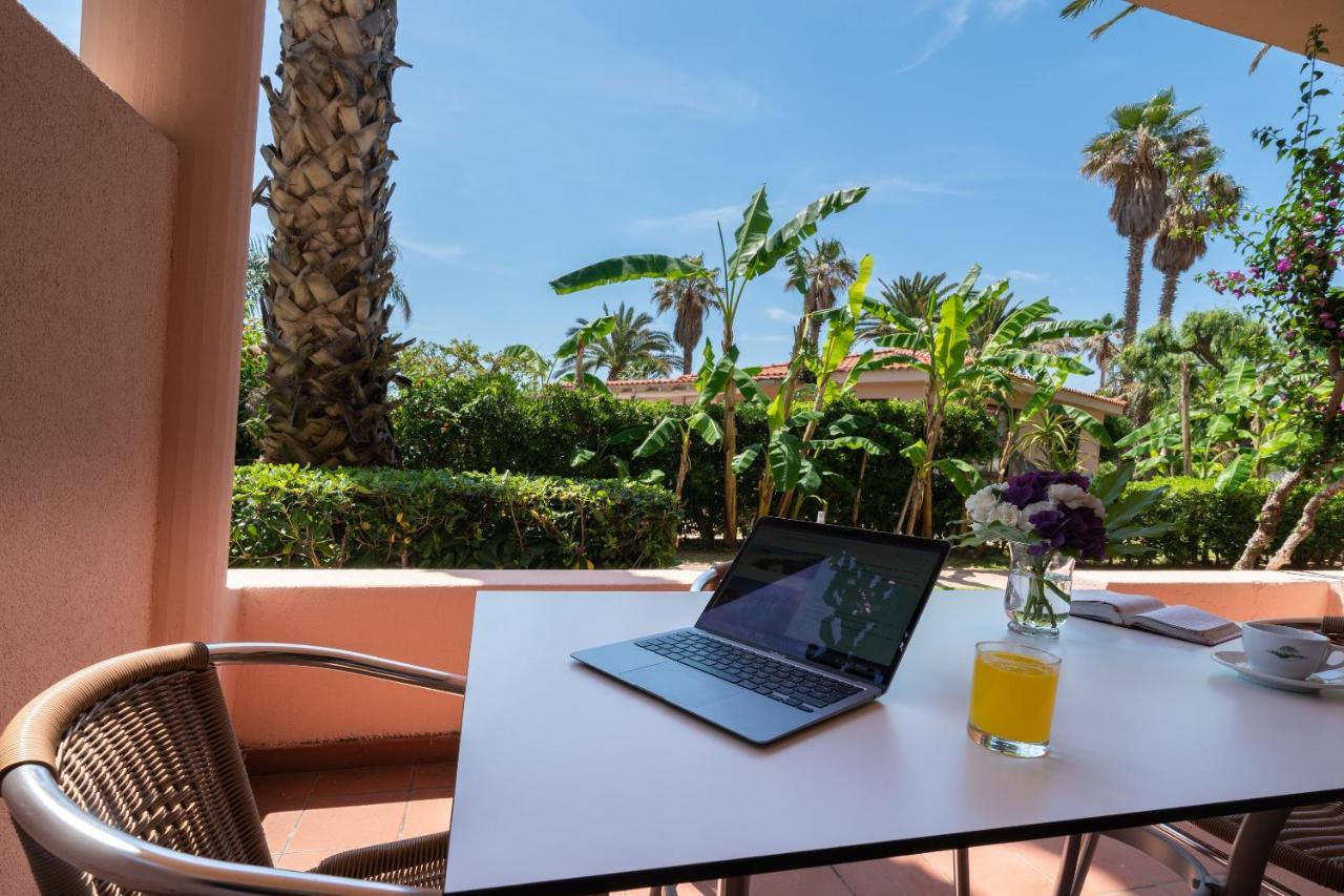 Hotel Villaggio Cala Di Volpe Capo Vaticano Zewnętrze zdjęcie