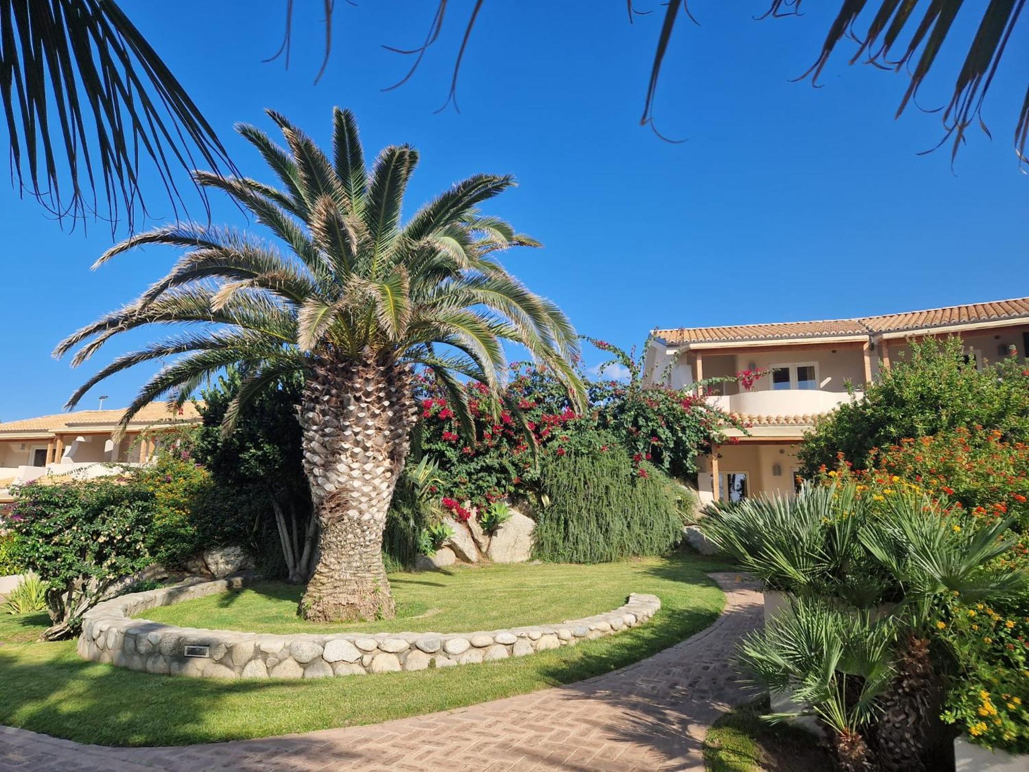 Hotel Villaggio Cala Di Volpe Capo Vaticano Zewnętrze zdjęcie