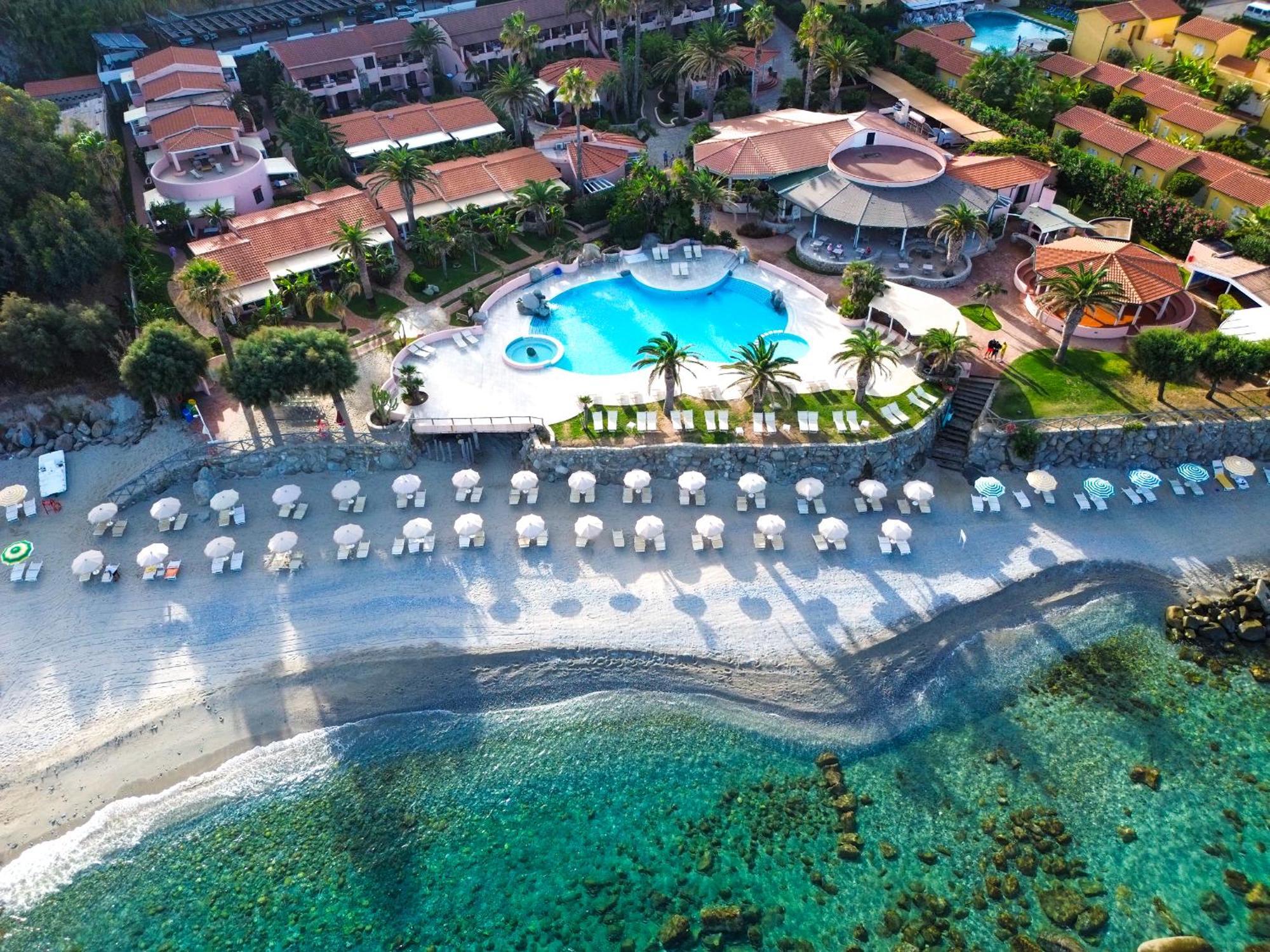 Hotel Villaggio Cala Di Volpe Capo Vaticano Zewnętrze zdjęcie