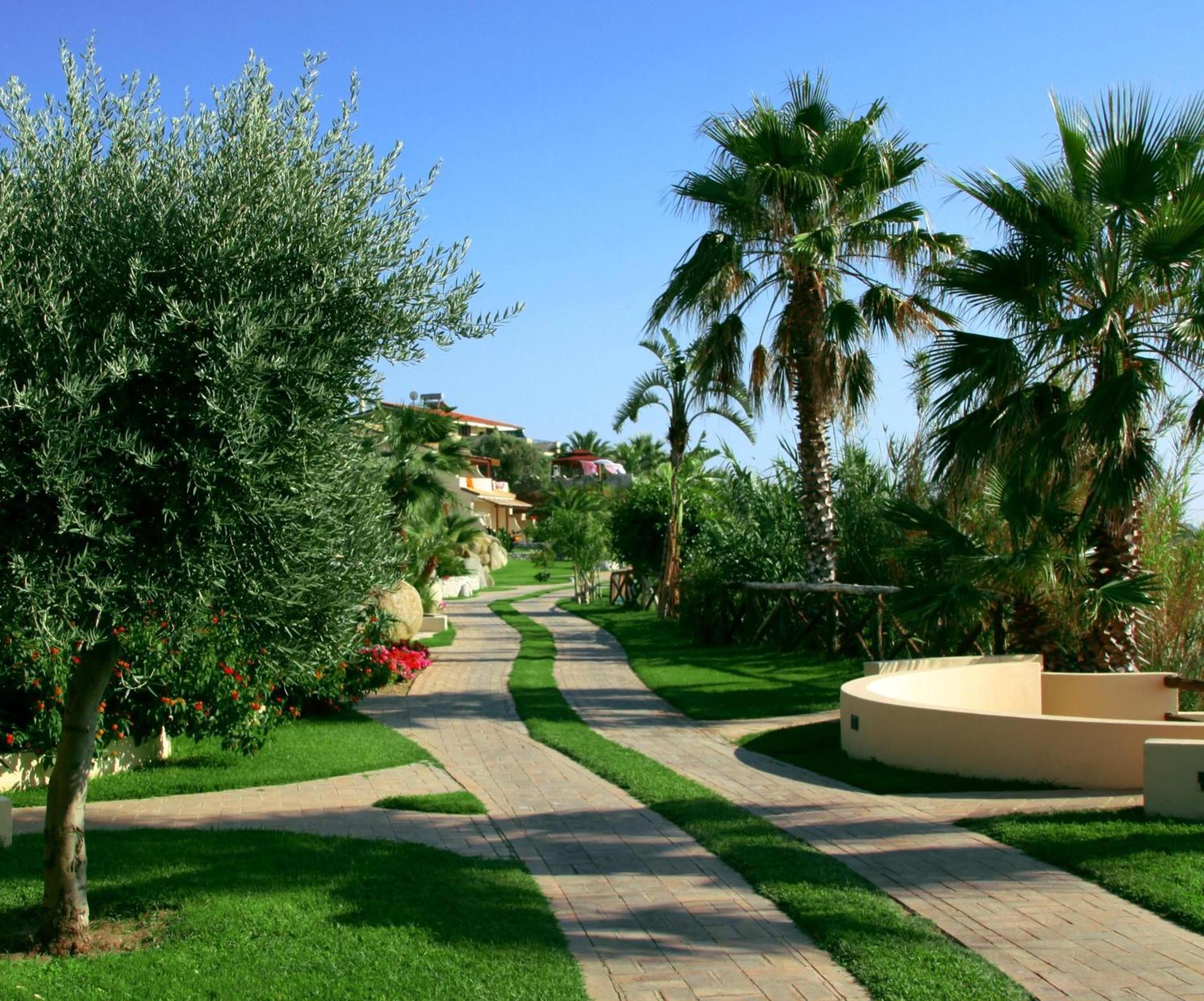 Hotel Villaggio Cala Di Volpe Capo Vaticano Zewnętrze zdjęcie
